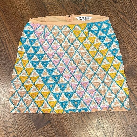 NWT Anthropologie Walter Baker Slim Hand-Beaded Mini Skirt Size 4 B-1321 - Picture 6 of 7